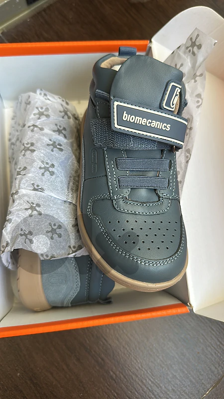 Biomechanic boots