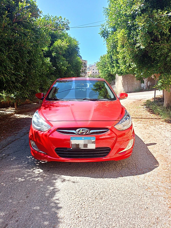 Hyundai Accent 2013