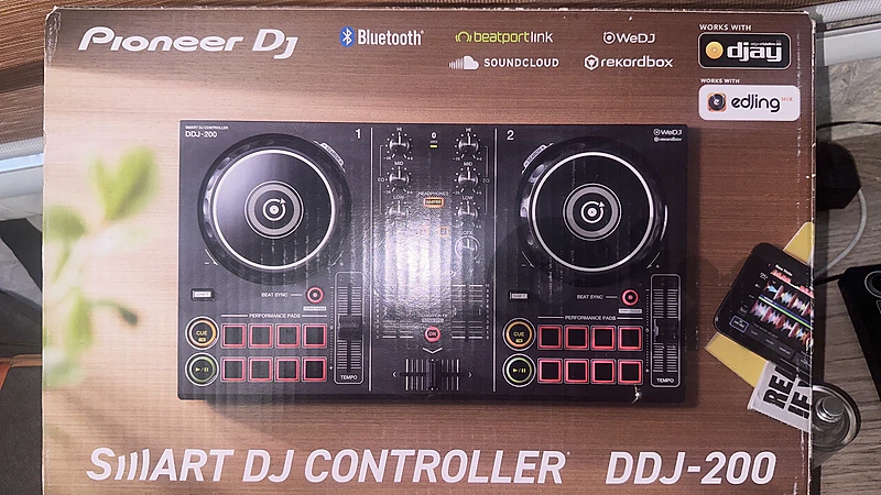 DDJ 200 pioneer