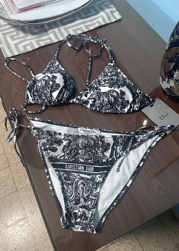 CD swimsuit