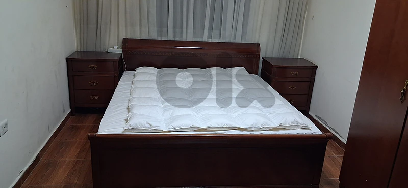 غرفه نوم كامله خشب جوز مسيف السعر ٨٠٠