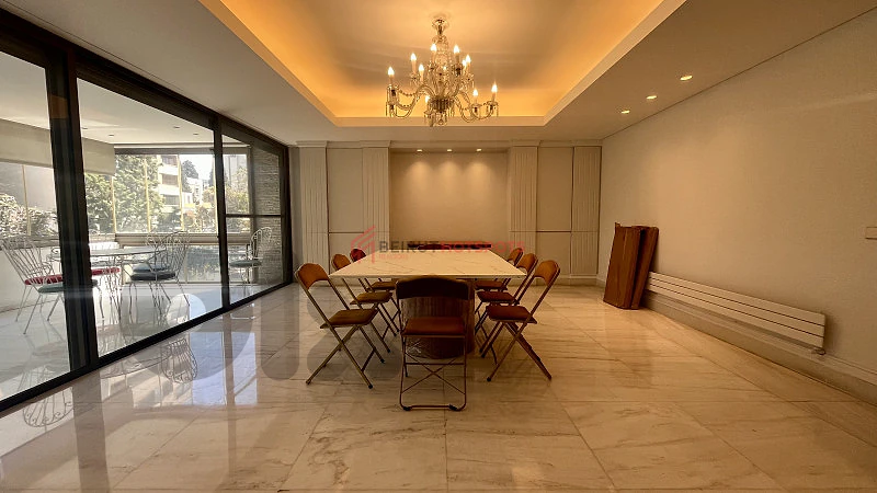APARTMENT FOR RENT IN ACHRAFIEH CARRE D'OR - شقة للايجار الاشرفية
