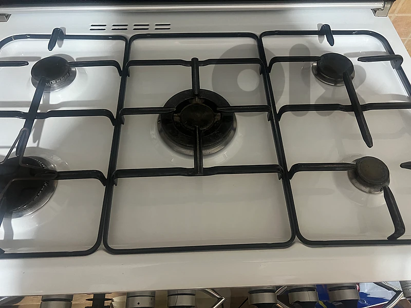 gas hob and oven for sale