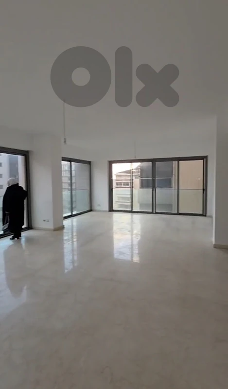 Prime location Apartment For Sale in Ain Al Tineh