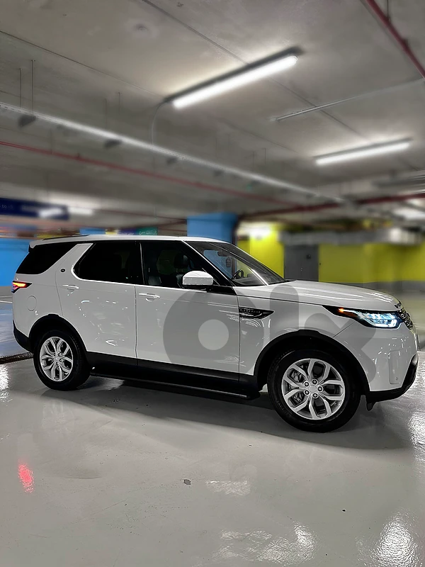Land Rover Discovery 2019 super clean