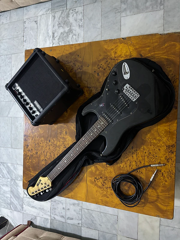 package electric guitar amp