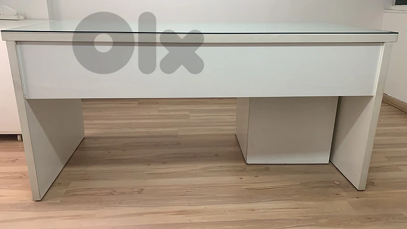 office table with drawers white color