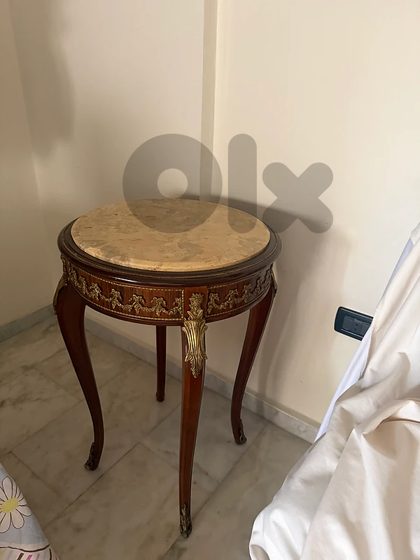 طاولات طاولات