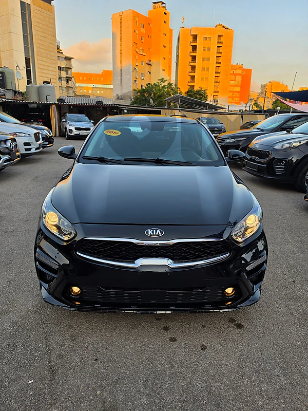 Kia Forte 2019 2019 S LOW MILEAGE CLEAN TITLE