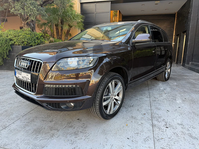 Audi Q7 2010 Audi Q7 2010 premium package