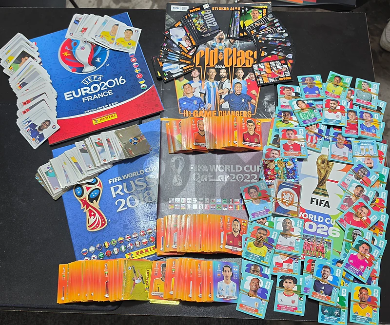 Panini Stickers Albums Trade