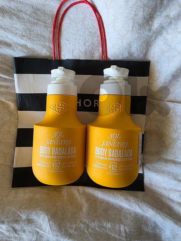 Sephora Sol de Janeiro Badalada Body Lotion 400ml Sephora Sol de Janeiro Badalada Body Lotion 400ml