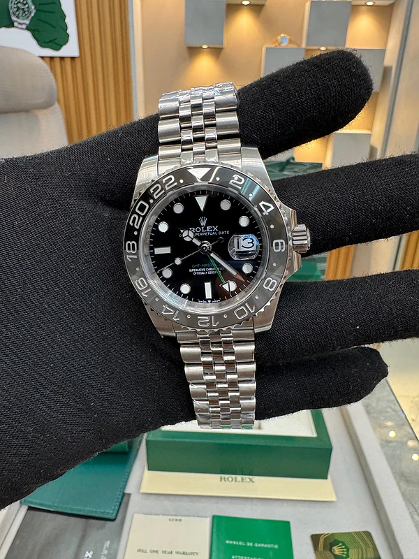 Rolex gmt bruce wayne premium replica