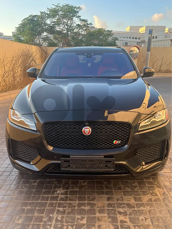 2019 Jaguar F-pace S
