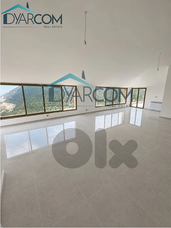 DY3636 - Mar Chaaya New Spacious Penthouse for Sale!