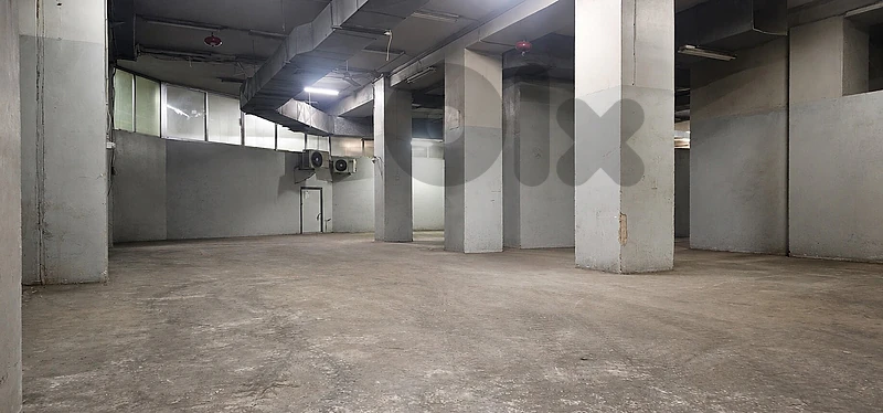 Warehouse for Rent in Ramlet Al Baydaمستودع للإيجار في الرملة البيضاء Warehouse for Rent in Ramlet Al Baydaمستودع للإيجار في الرملة البيضاء