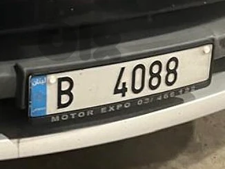 4 digits car plate ABCC