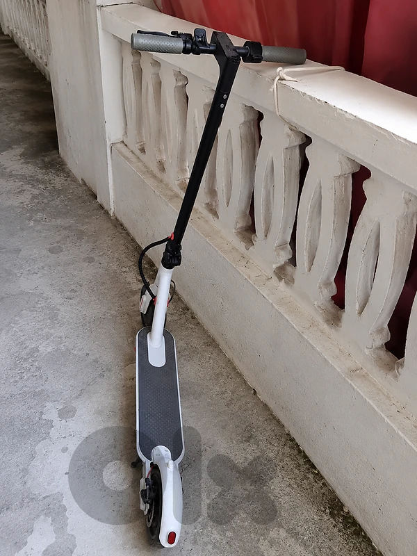 electric scooter