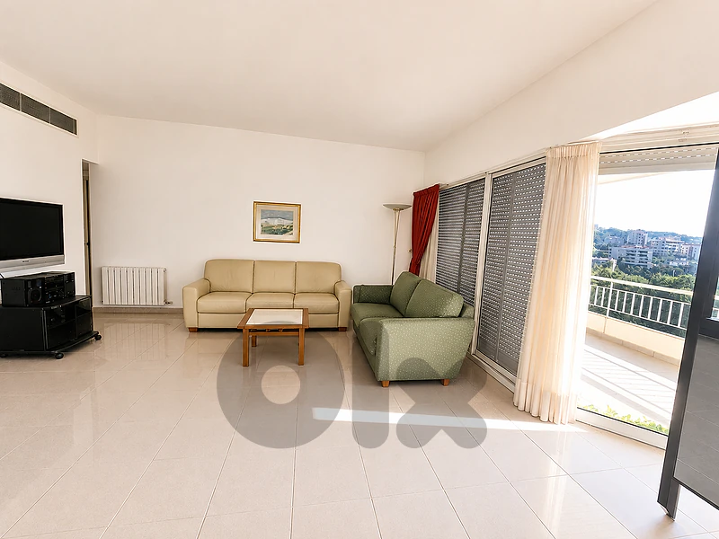 Apartment For Rent in Ain Aar with Open Viewsشقة للإيجار في عين عار