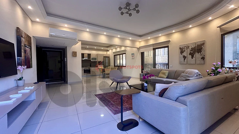 APARTMENT FOR RENT IN ACHRAFIEH CARRE D'OR - شقة للايجار الاشرفية