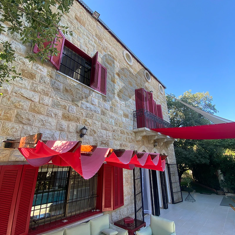 villa fo rent in souk al ghareb فيلا للايجار في سوق الغرب