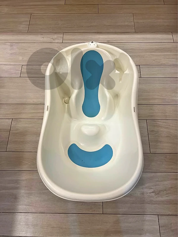Baby & Toddler Bathtub – Excellent Condition