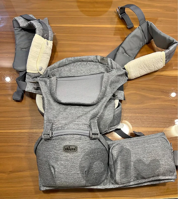 Chicco SideKick Plus 3-in-1 Hip Seat Carrier – Excellent Condition – V