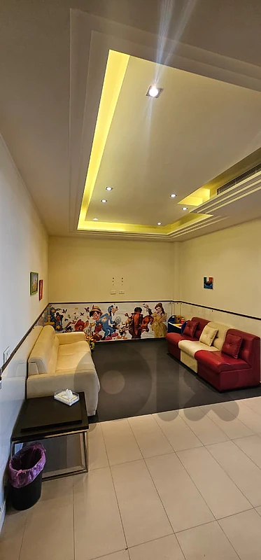 Clinic For Sale in Mtayleb - عيادة للبيع في المطيلب