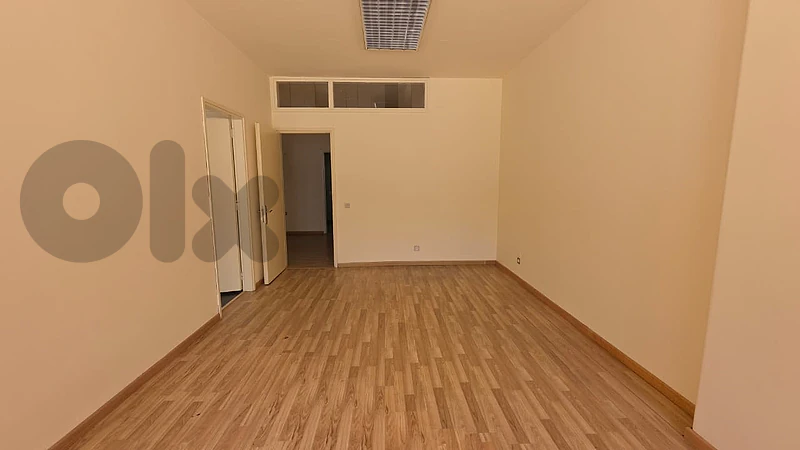 AH-HKL-586 Office for Rent in Downtown Beirut
