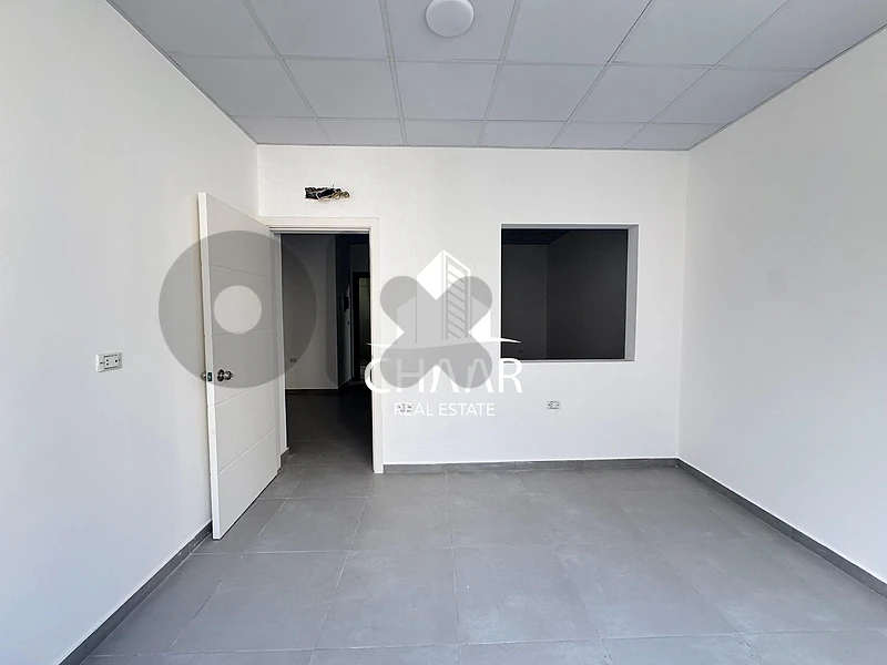 Office For Rent In Adlieh - #R3220