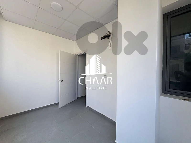 Office For Rent in Adlieh - #R3219 Office For Rent in Adlieh - #R3219
