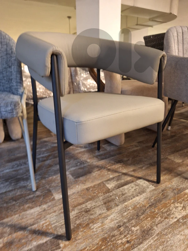 leather dining chair