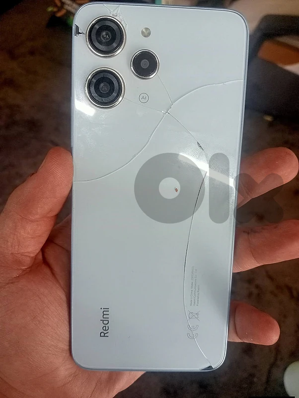 redmi 12 256gb 8+8ram مشعور بيع او تبديل