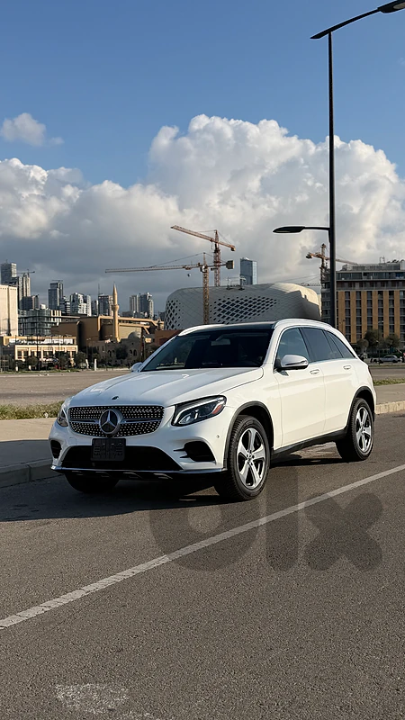 Mercedes-Benz GLC 300 2019 low mileage 87000 miles  4 matic
