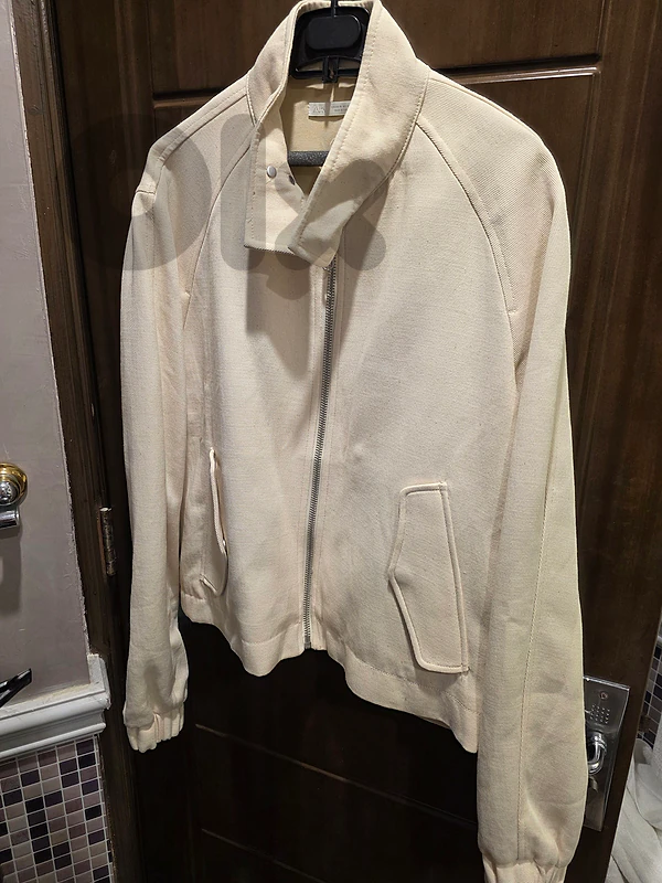 Zara Jacket size Medium (new)