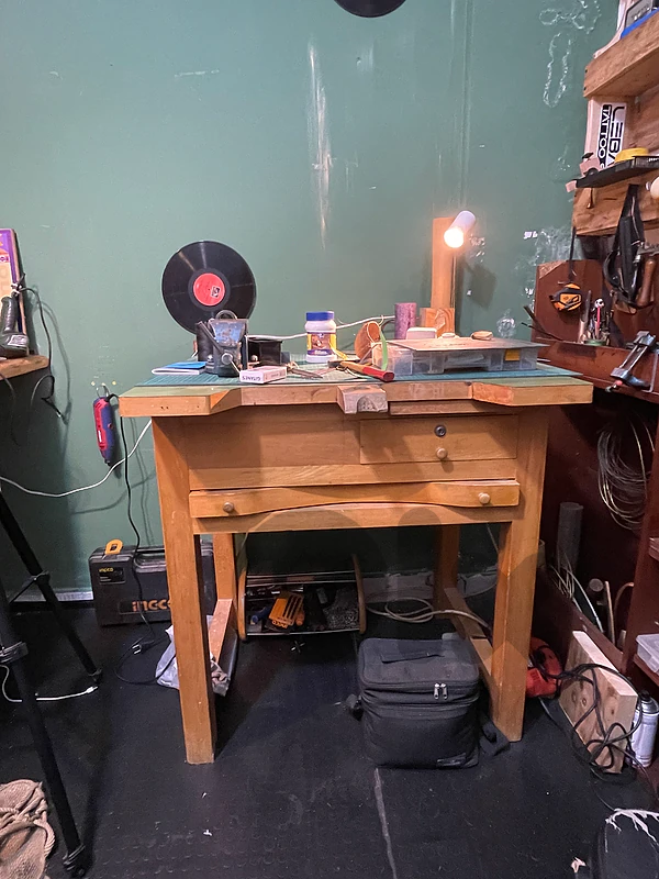 double sided jewelry table طاولة صيغة جهتين