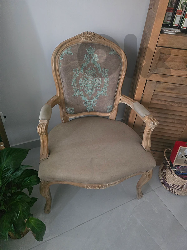 chair
