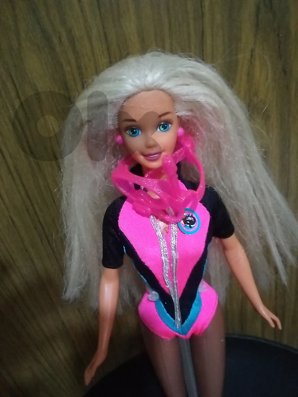 OCEAN FRIENDS Barbie Mattel96 +SCUBA 2 accessories Rare As new doll=46