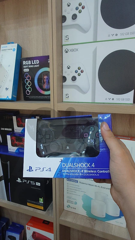 Sony dualshock ps4 copy 15$