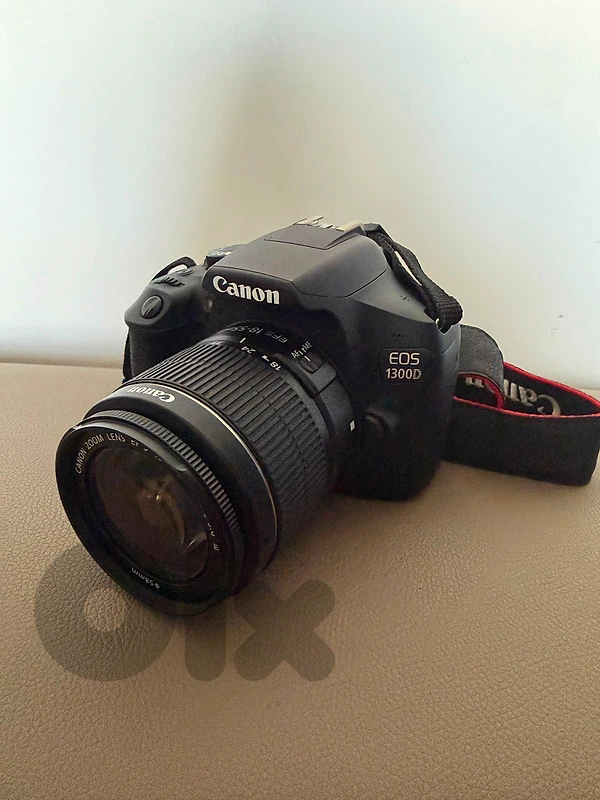 Canon 1300D