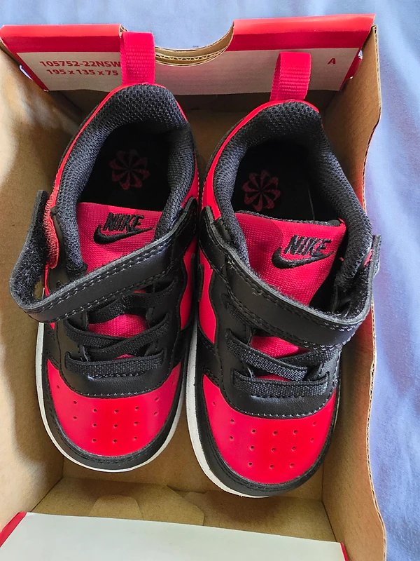 nike sneakers
