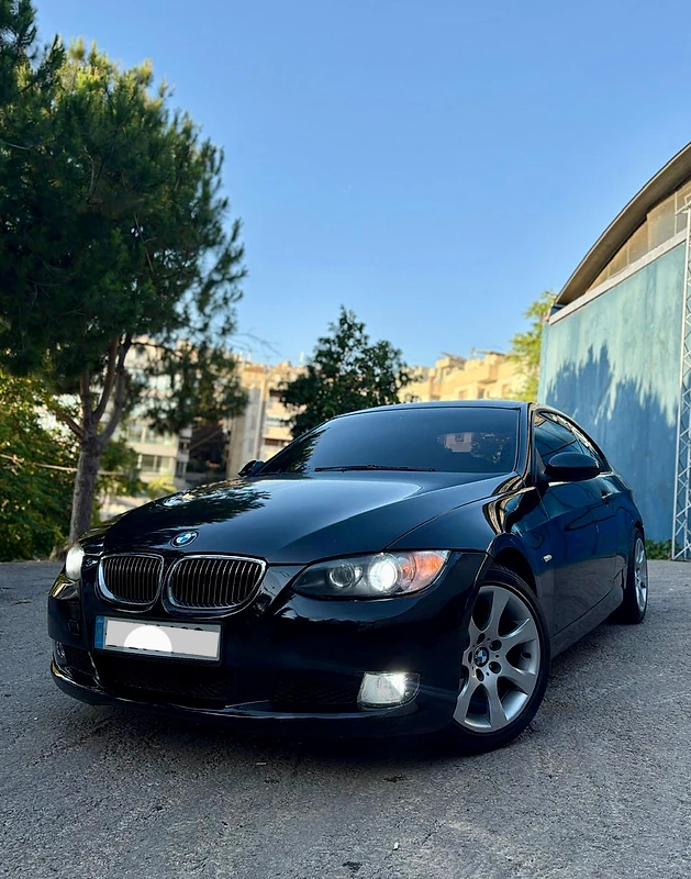 BMW 3-Series 2008 320