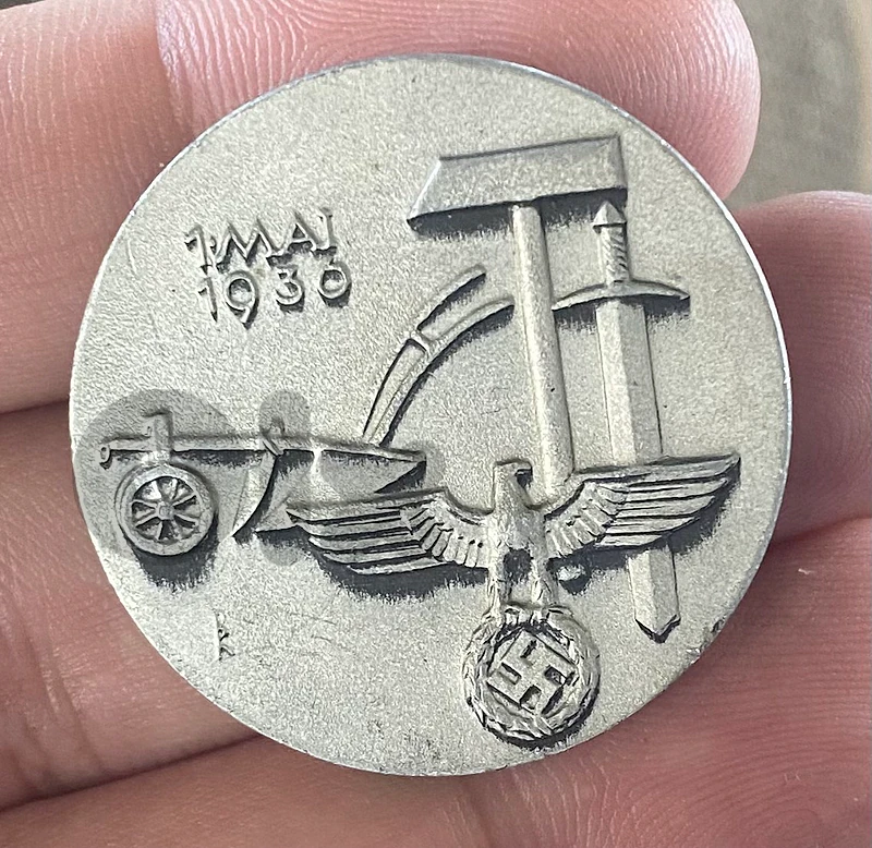 وسام نازي الماني سنة ١٩٣٦ Nazi medal