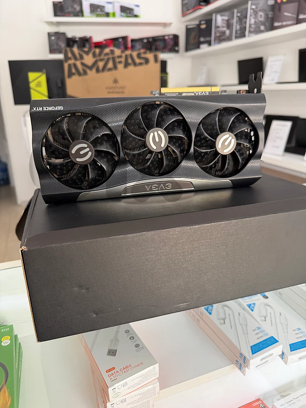 VGA 3080 EVGA FTW3 ULTRA 10 GB