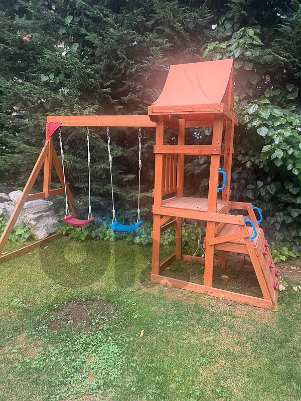 Swing set