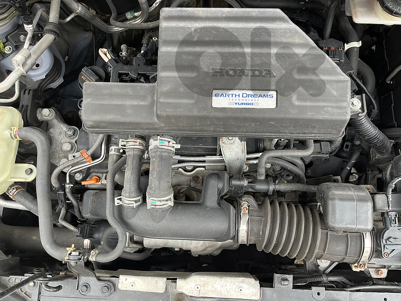 Honda CR-V 2020 very clean not need any thing