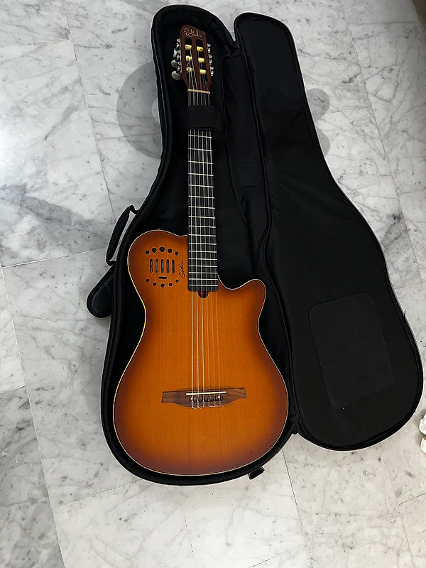Godin Multiac Grand Concert Duet Ambiance