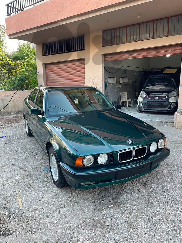 BMW 5 Series E34 1993 BMW 5 Series E34 1993
