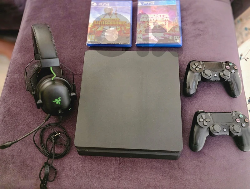Ps4 like new Ps4 like new