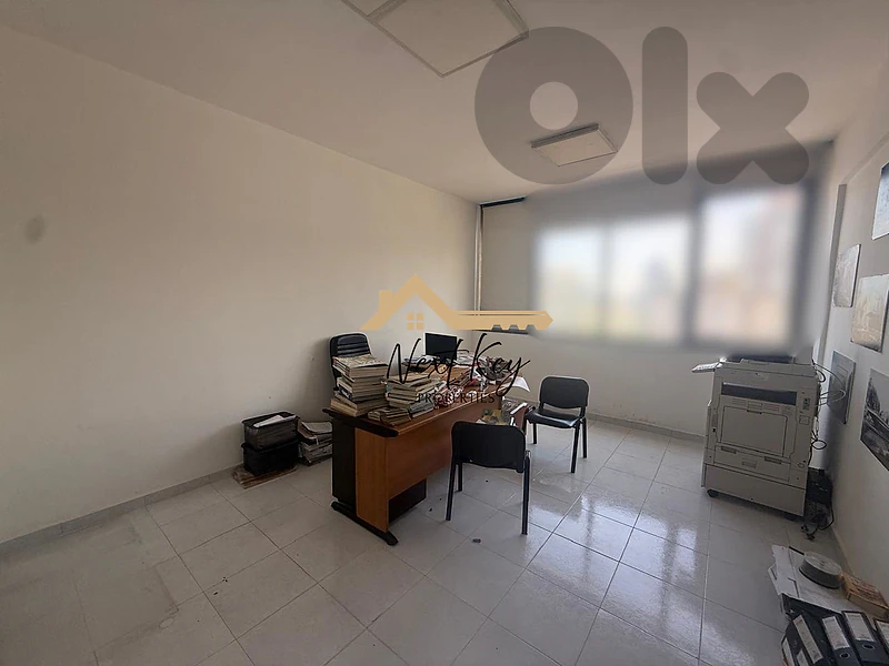 Office for rent in Jdeideh مكتب للإيجار في الجديدة NKP#184